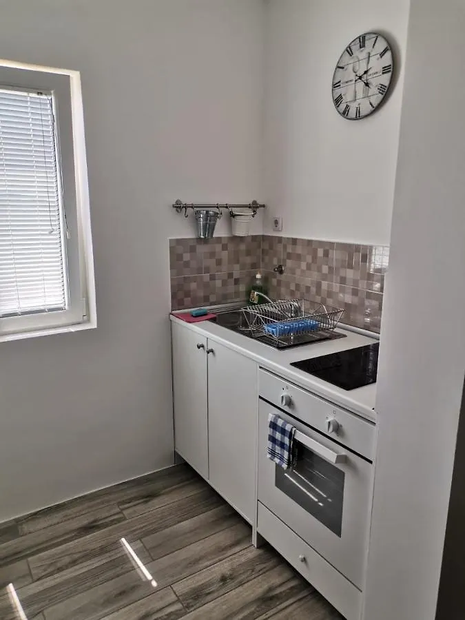 Apartments Oskar 班约勒